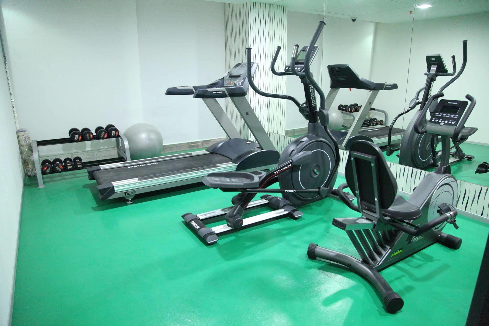 Best Western Tirupati Eksteriør billede